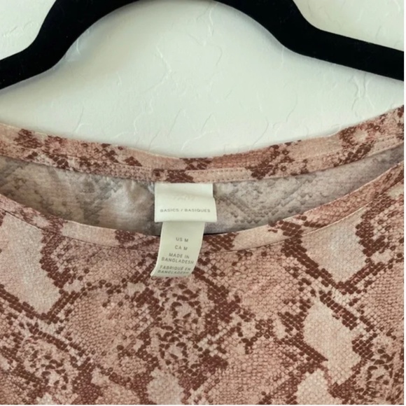 Snake Print Python Tee T Shirt Boho Bohemian Artsy Chic Hipster Modern Top - Picture 3 of 7